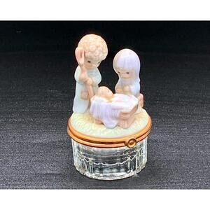 Precious Moments Nativity Trinket Box Hinged Glass Keepsake 2000 PM